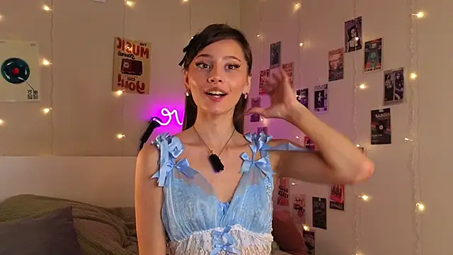 EditaBails online show from 09.12.25