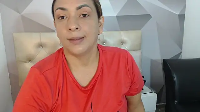 Milf-Prettyboobs online show from 02.04.26