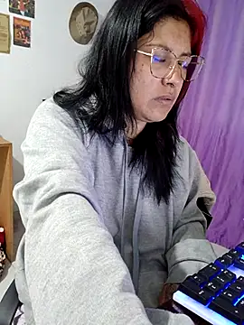 Snapshot of DaniPoison chatting on 03.16.26 DaniPoison online show from 03.16.26