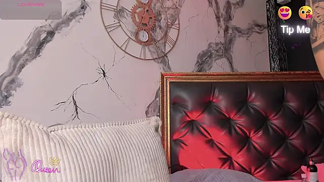 NaomiFrost online show from 03.10.26