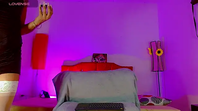 alexsandra kiss online show from 04.17.26