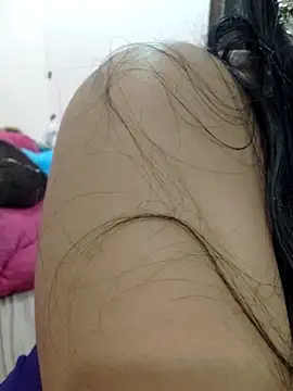 Snapshot of priya_00143 chatting on 04.19.26 priya 00143 online show from 04.19.26