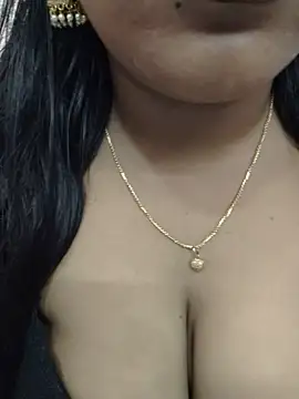 Snapshot of priya_00143 chatting on 07.17.26 priya 00143 online show from 07.17.26