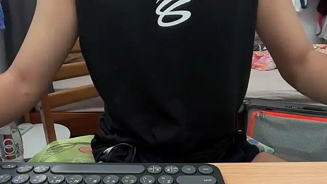 Snapshot of mak_mark92 chatting on 10.12.25 mak mark92 online show from 10.12.25