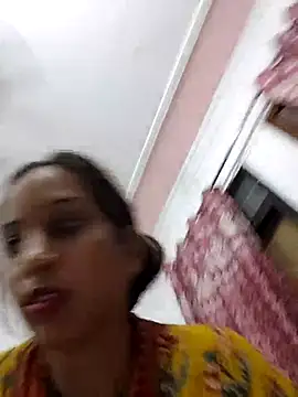 Hotty-Nidhi online show from 10.02.25