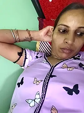 Snapshot of Hotty-Nidhi chatting on 03.05.26 Hotty-Nidhi online show from 03.05.26