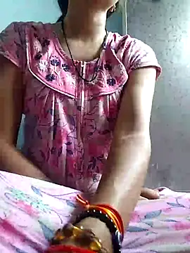 Snapshot of Hotty-Nidhi chatting on 06.19.26 Hotty-Nidhi online show from 06.19.26
