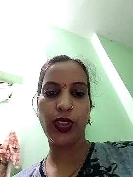 Snapshot of Hotty-Nidhi chatting on 07.03.26 Hotty-Nidhi online show from 07.03.26