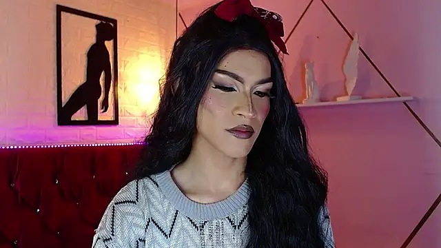 agatha rodriguez online show from 10.26.25