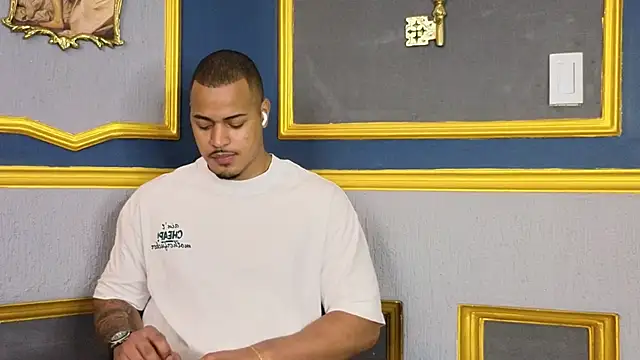 AshtonnSummer online show from 03.14.25