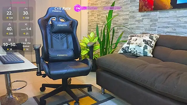 Snapshot of Aris_sexx chatting on 10.21.25 Aris sexx online show from 10.21.25