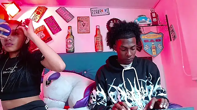 lili roussi online show from 09.30.25