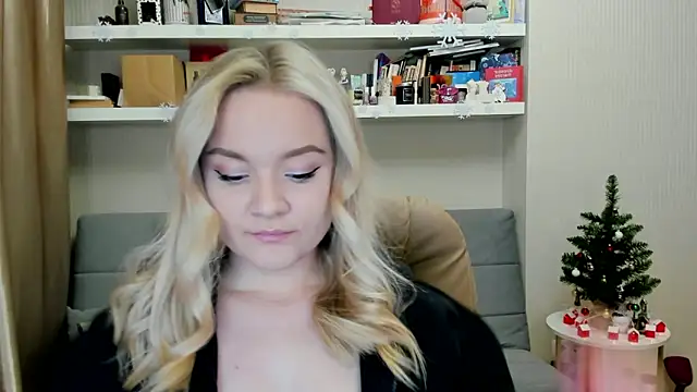 Kara Smith  online show from 12.18.25