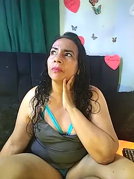 AlexaNovoa  online show from 02.17.26