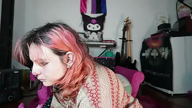 Devil And Princess online show from 10.02.25