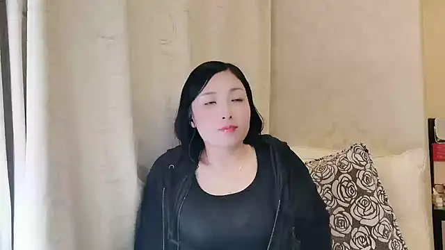 Rachel-6600 online show from 12.22.25