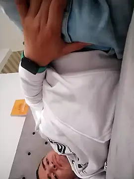 Snapshot of Andy-rtg chatting on 03.16.25 Andy-rtg online show from 03.16.25