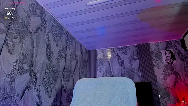 Snapshot of AshleyVega01 chatting on 10.02.25 AshleyVega01 online show from 10.02.25