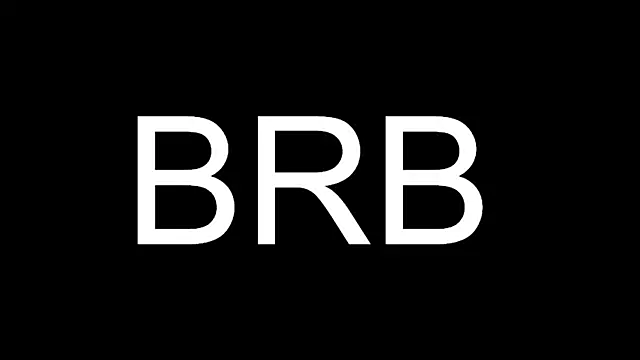 Snapshot of SeulBi chatting on 10.28.25 SeulBi online show from 10.28.25