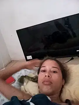 Snapshot of Sexi_girl29 chatting on 09.22.25 Sexi girl29 online show from 09.22.25