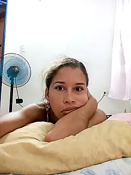 Snapshot of Sexi_girl29 chatting on 10.01.25 Sexi girl29 online show from 10.01.25