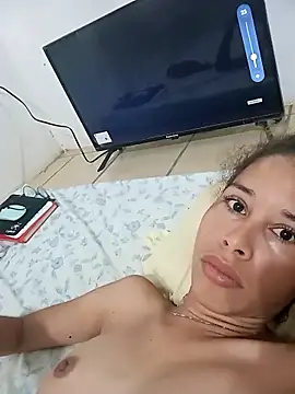 Snapshot of Sexi_girl29 chatting on 10.04.25 Sexi girl29 online show from 10.04.25