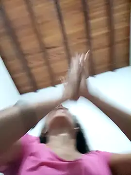 Snapshot of Sexi_girl29 chatting on 11.24.25 Sexi girl29 online show from 11.24.25