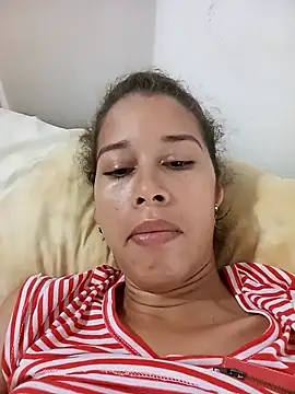 Snapshot of Sexi_girl29 chatting on 11.28.25 Sexi girl29 online show from 11.28.25