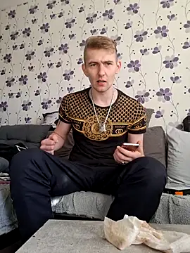 Snapshot of ThePython666 chatting on 10.29.25 ThePython666 online show from 10.29.25