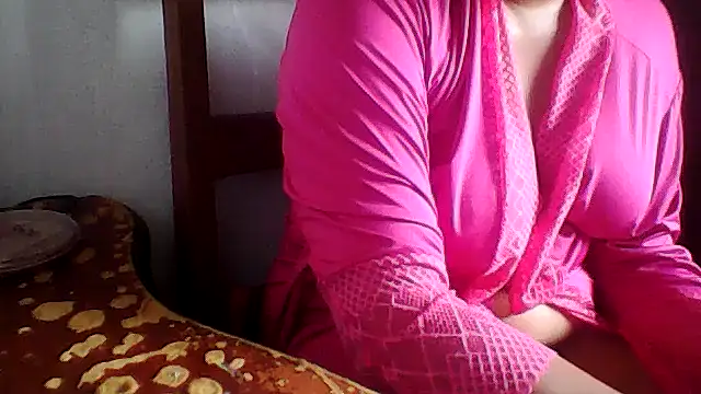 Snapshot of Sydneyputinha chatting on 11.25.25 Sydneyputinha online show from 11.25.25