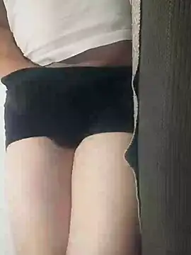 Snapshot of gui67675 chatting on 10.10.25 gui67675 online show from 10.10.25