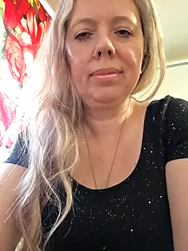 Snapshot of Irina3718 chatting on 05.09.26 Irina3718 online show from 05.09.26
