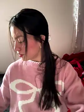 Snapshot of -Selene- chatting on 09.27.25 -Selene- online show from 09.27.25