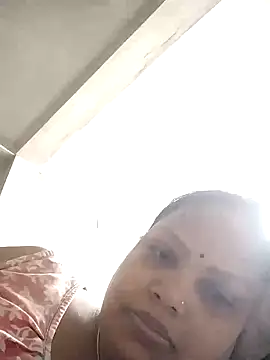 Arohi35 online show from 03.20.25