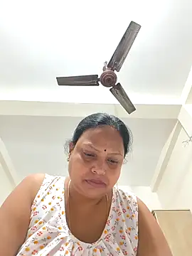 Arohi35 online show from 09.24.25