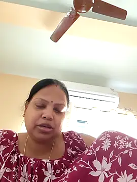 Snapshot of Arohi35 chatting on 03.16.26 Arohi35 online show from 03.16.26