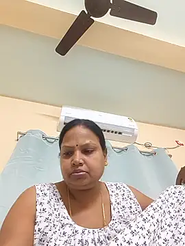 Snapshot of Arohi35 chatting on 03.27.26 Arohi35 online show from 03.27.26