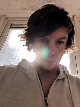 Snapshot of Nick-Ox chatting on 03.21.25 Nick-Ox online show from 03.21.25