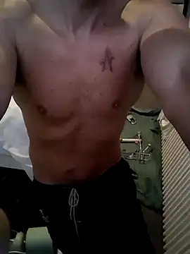 Snapshot of Nick-Ox chatting on 09.29.25 Nick-Ox online show from 09.29.25