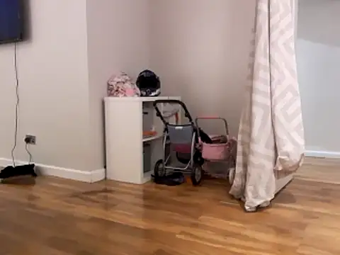 Snapshot of Nick-Ox chatting on 11.15.25 Nick-Ox online show from 11.15.25