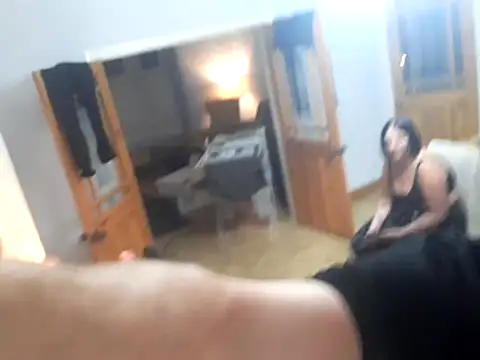 Snapshot of Nick-Ox chatting on 11.19.25 Nick-Ox online show from 11.19.25