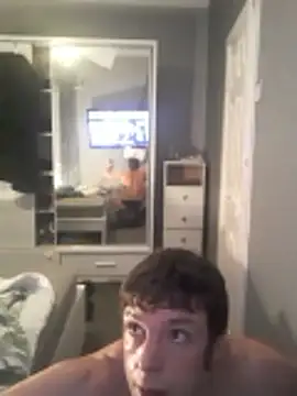 Snapshot of Nick-Ox chatting on 12.18.25 Nick-Ox online show from 12.18.25