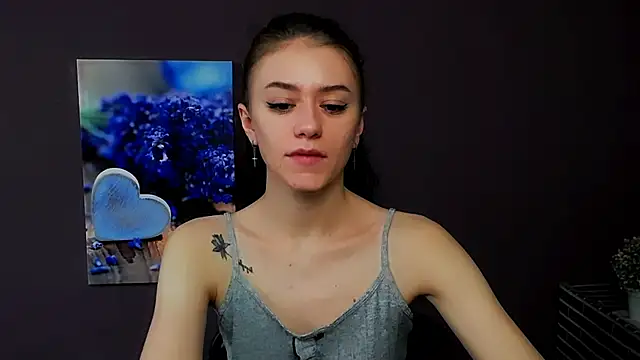 LanaTey online show from 03.12.25