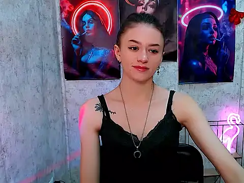 LanaTey online show from 12.19.25