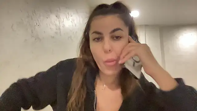 Snapshot of AngelinaMeov chatting on 03.20.25 AngelinaMeov online show from 03.20.25