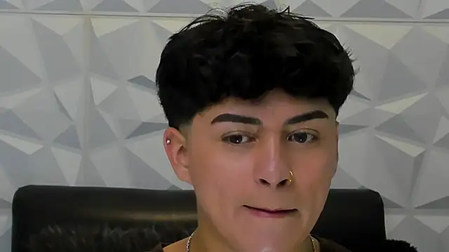 Snapshot of Sam_Daves chatting on 11.21.25 Sam Daves online show from 11.21.25