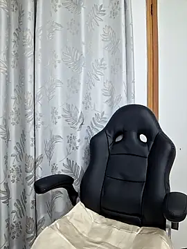 Snapshot of Chris_Alzate chatting on 03.22.25 Chris Alzate online show from 03.22.25