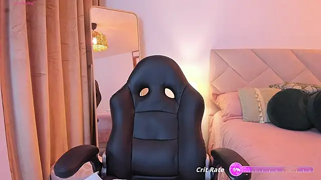 Snapshot of Chris_Alzate chatting on 09.14.25 Chris Alzate online show from 09.14.25