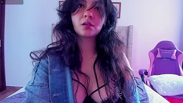 Asaray T online show from 10.15.25