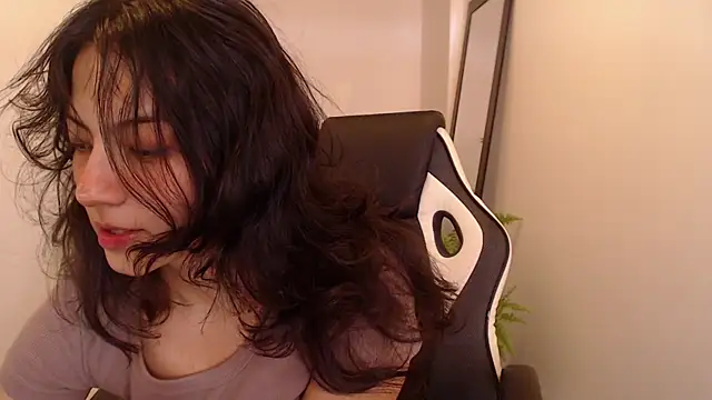 Snapshot of Asaray_T chatting on 03.22.26 Asaray T online show from 03.22.26